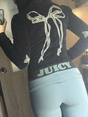 AUTHENTIC Juicy Couture Made in America Velour Hoodie Army Green Bows/JUICY xxS